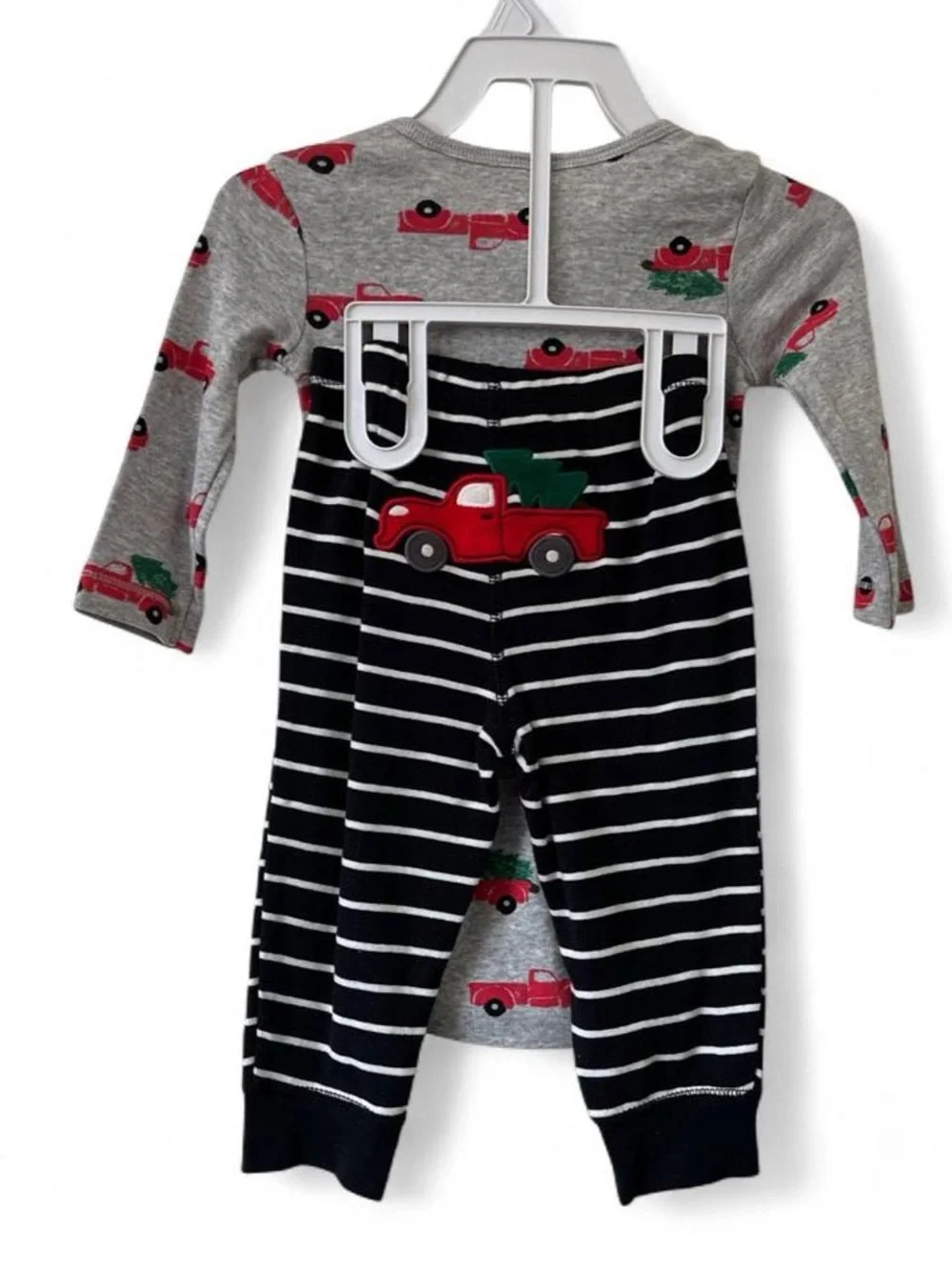 9M Boy Carter’s 2 Piece Set Christmas Tree Truck Applique Striped Holiday Outfit